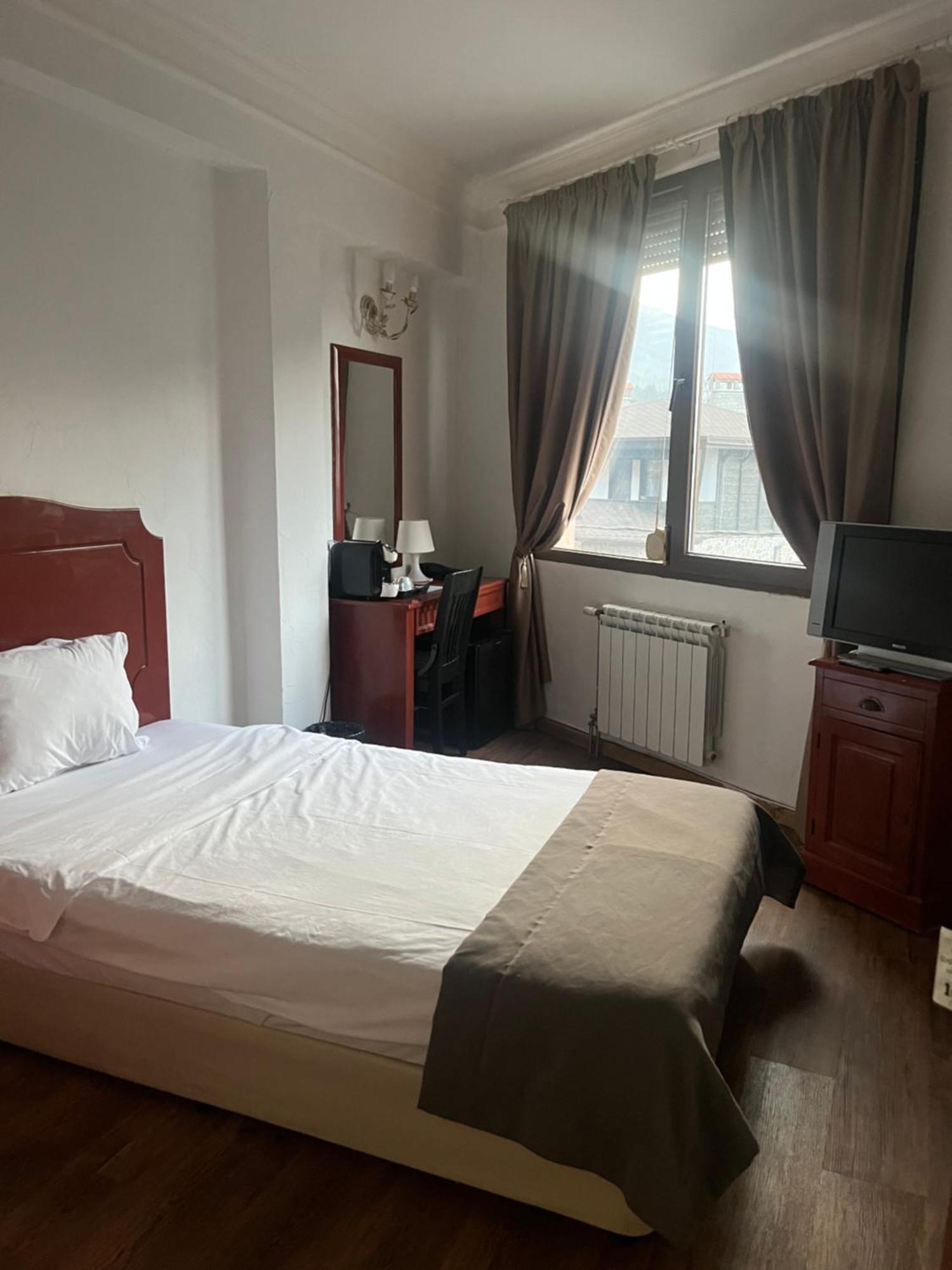 Andesite Boutique Residence Hotel Sofia Exterior foto